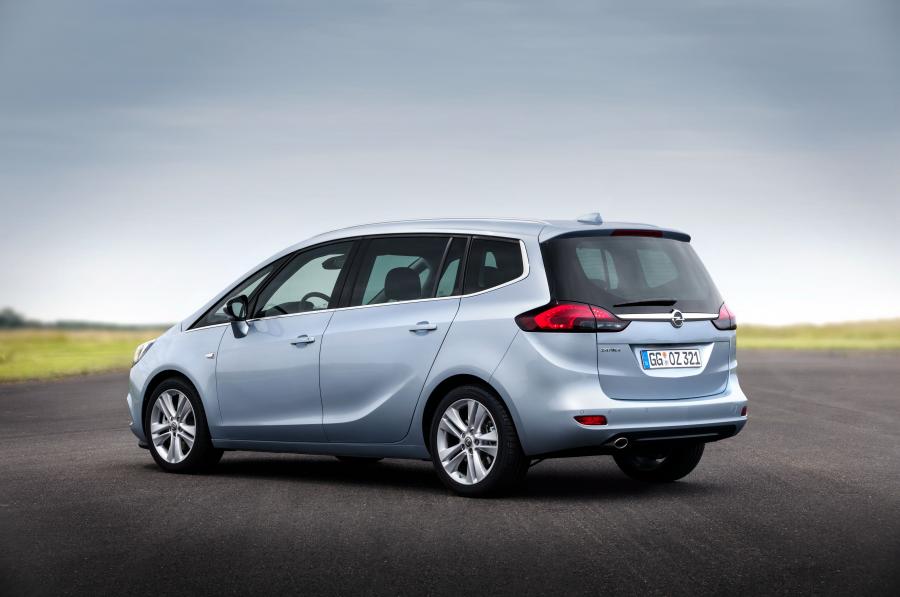  Opel Zafira 2016 года  (фото 30 из 35)
